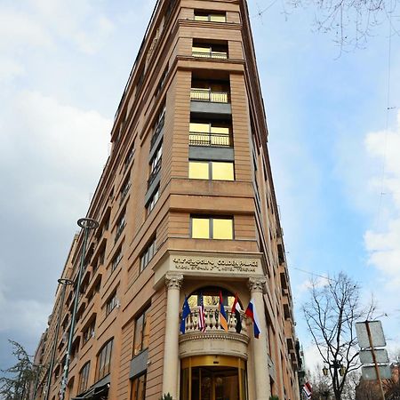 Golden Palace Hotel 예레반 외부 사진
